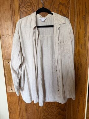 Old Navy Women’s Linen Button Down